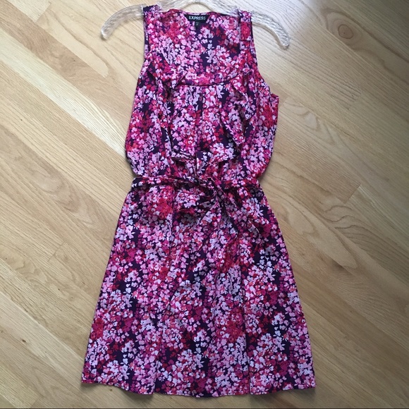 Express | Floral Summer Dress - Picture 1 of 5
